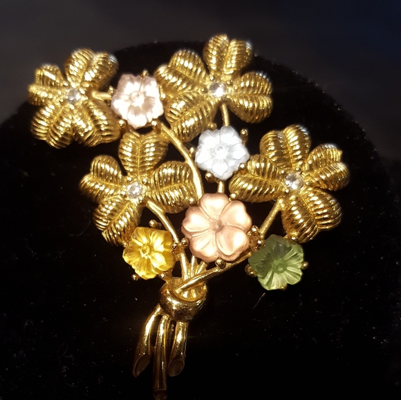 Monet Vintage Flower Bouquet Brooch - Picture 2 of 10